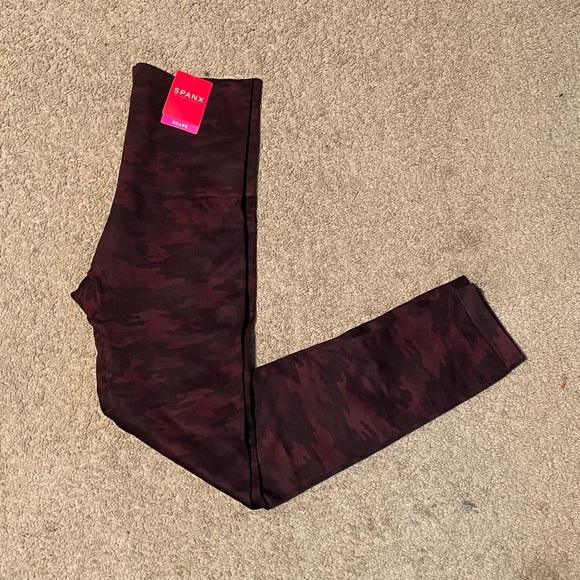 Look at Me Now Seamless Leggings Camo - Picture 2 of 6